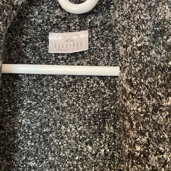 Soft grey cardigan - Picture 2 of 2